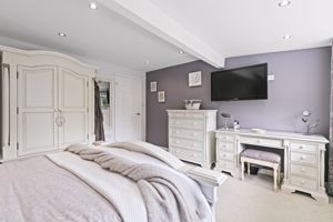 Photo 33- click for photo gallery